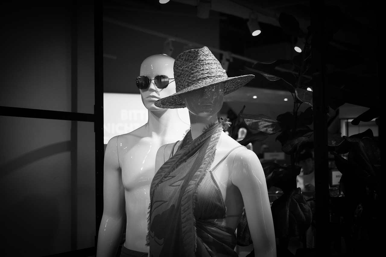 RE5 - Costume Pack 2